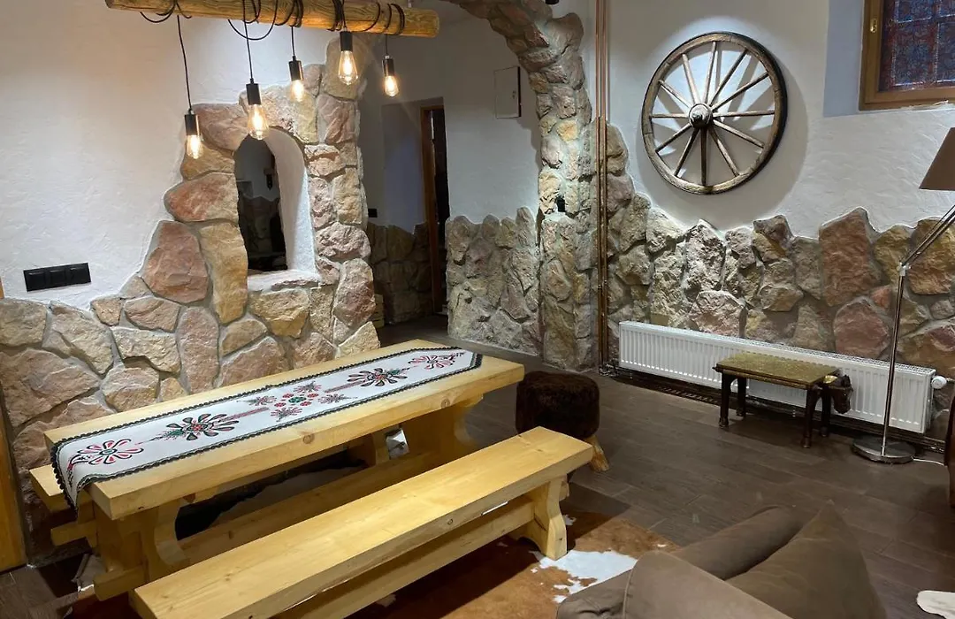Prestige Apartament z sauna Zbojnicka Piwnica Krupowki-1